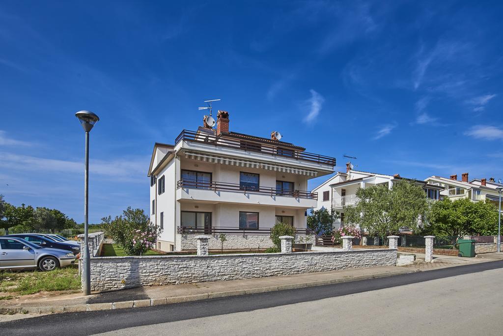 Apartmán Lovely roses Umag Exteriér fotografie